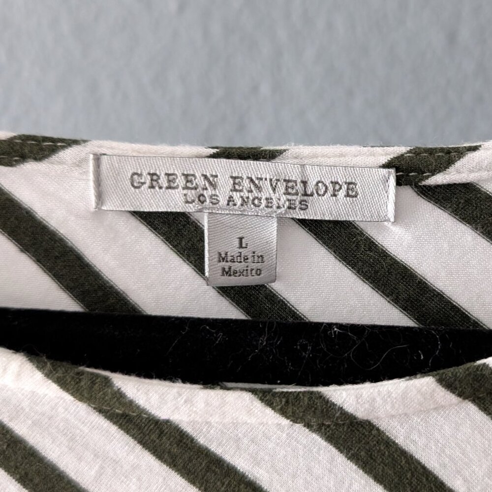 Women's Green and White Stripe Green Envelope T-Shirt Sz L - Picture 2 of 6